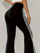 Calça Flare Bailarina com Listras Laterais
